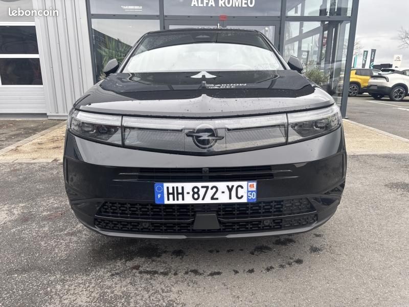 Opel Grandland 1.2 Turbo Hybrid 145ch GS e-DCT6 (image 2)