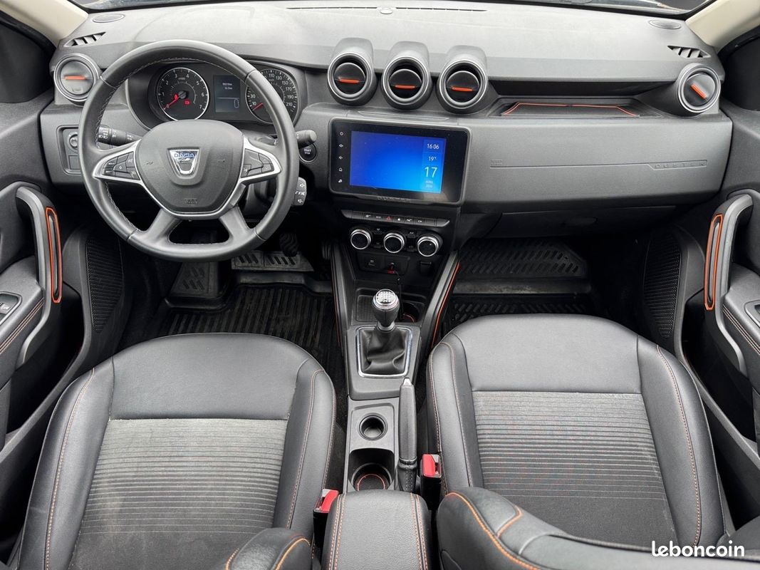 DACIA DUSTER 1.5 BLUE DCI 115 4x2 SL EXTREME 115Ch Garantie 12 mois (image 9)