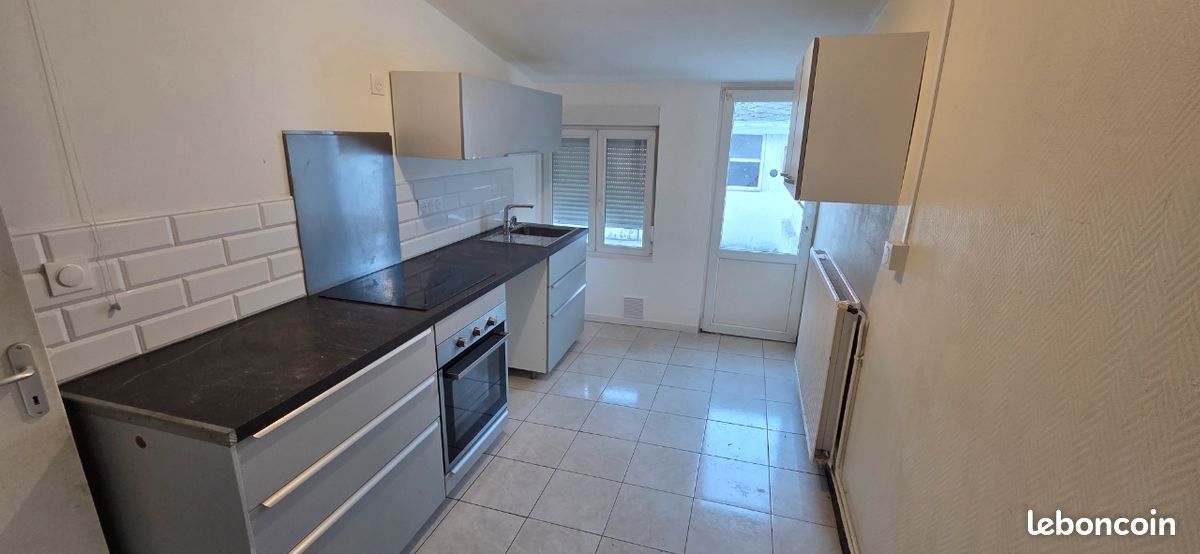 Maison 4 pièces 84 m² · à Saint-Quentin · 84 m² · 85 000 €