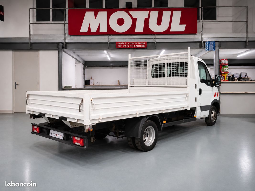 IVECO Daily 35C11 Plateau/Coffre (image 2)