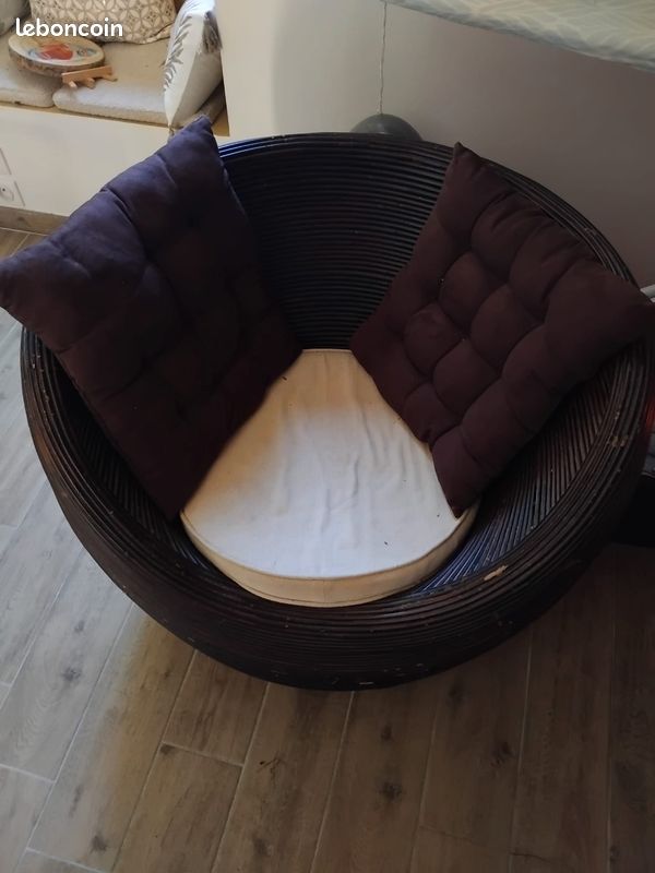 Fauteuil boule en rotin vintage (image 1)