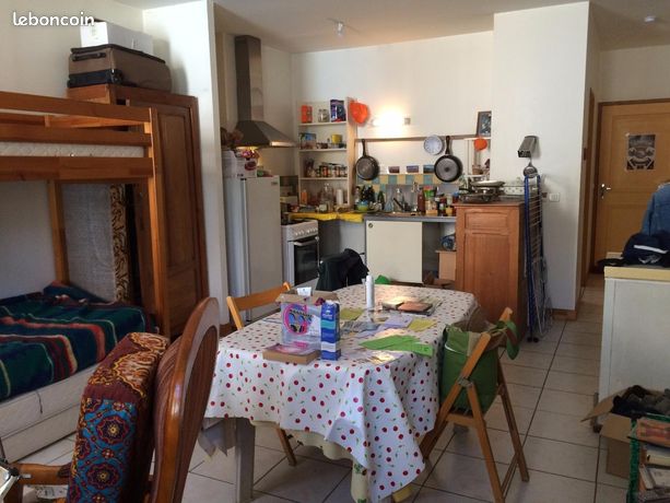 Studio 1 pièce 35 m²