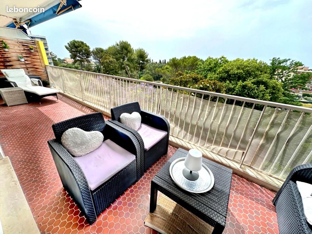 Appartement 3 pièces 65 m² · à Antibes · 65 m² · 362 000 €
