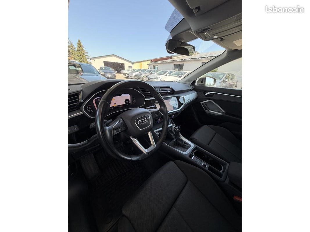 AUDI Q3 1.5 35 TFSI - 150ch - Business Line - BV S-tronic - 86900 kilomètres (image 17)