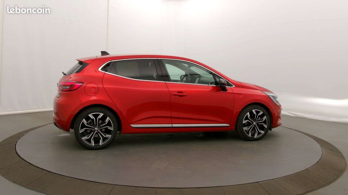 Renault clio e tech full hybrid 145 techno (image 9)