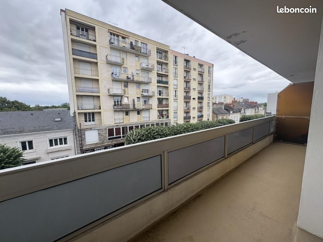 Appartement 3 pièces 56 m² · à Châteauroux · 56 m² · 570 €/mois