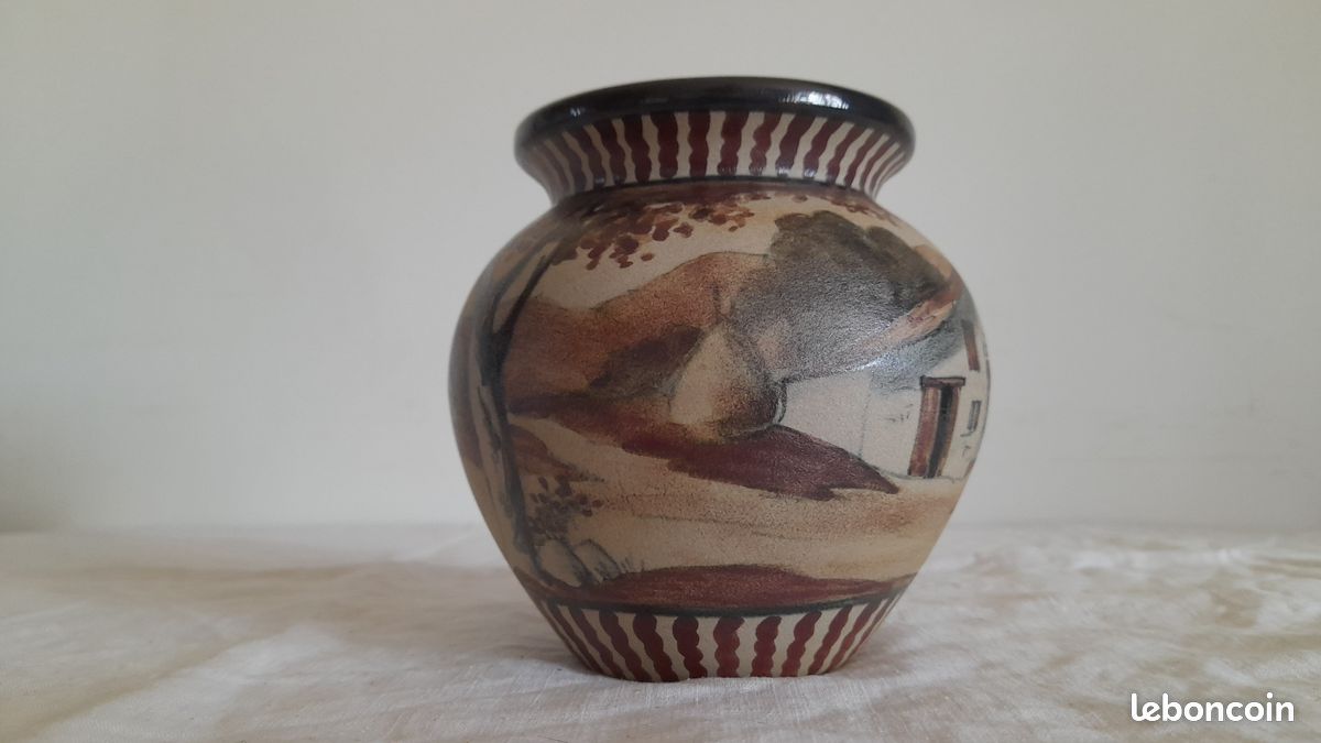 Vase céramique de Ciboure signé David, décor basque peint à la main. Parfait état (image 4)