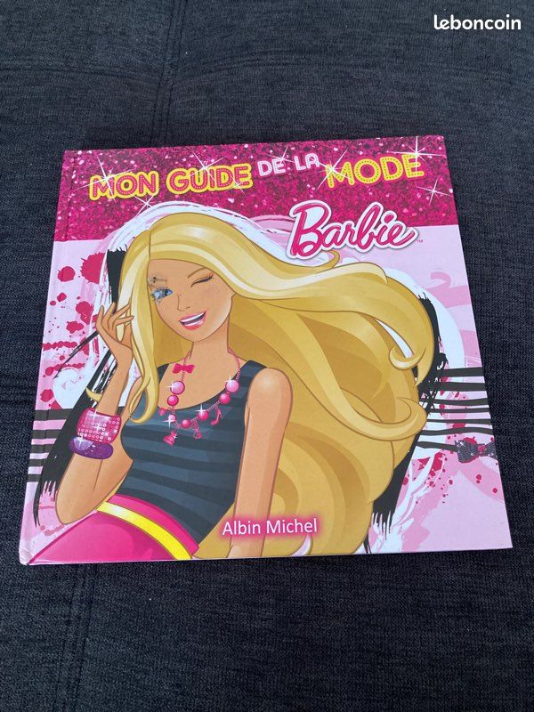 Livre Barbie (image 2)
