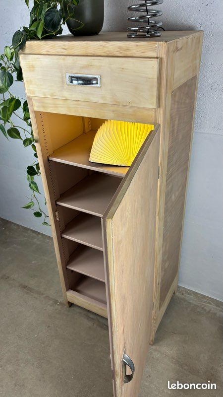 Bonnetière / armoire parisienne vintage en bois (image 4)