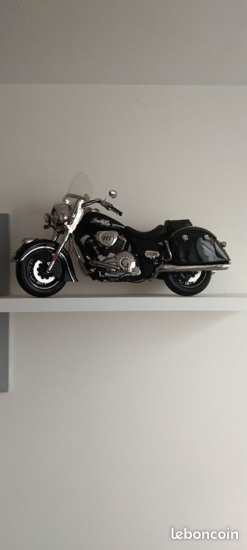Maquette moto (image 1)