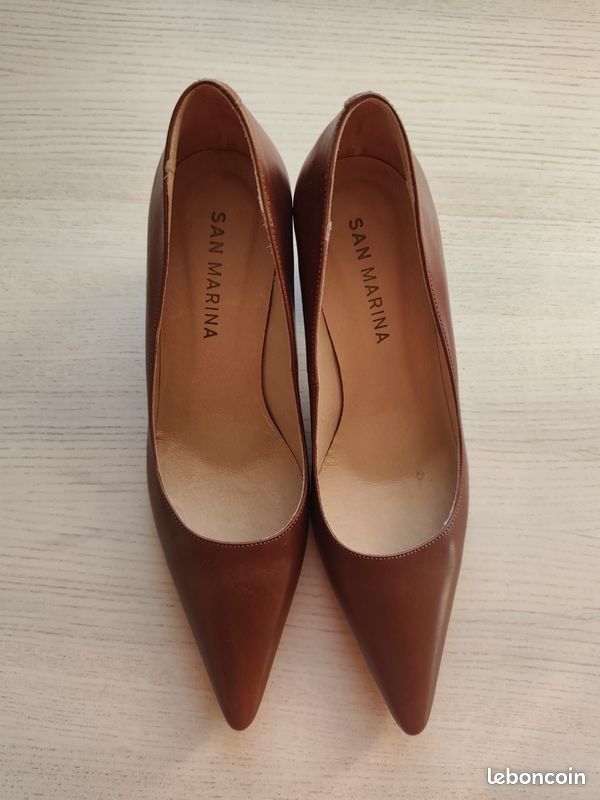 Chaussures Plates San Marina En Cuir Marron - Femme Pointure 39 - Très Bon état