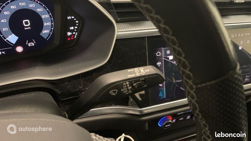 Audi Q3 45 TFSI e 245ch S line S tronic 6 (image 24)