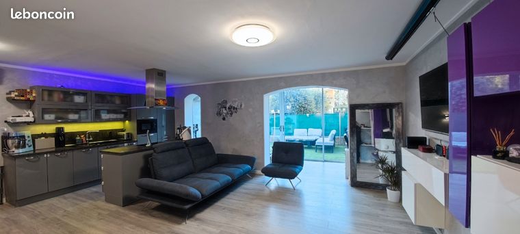 Appartement 3 pièces 84 m2 en rez de jardin
