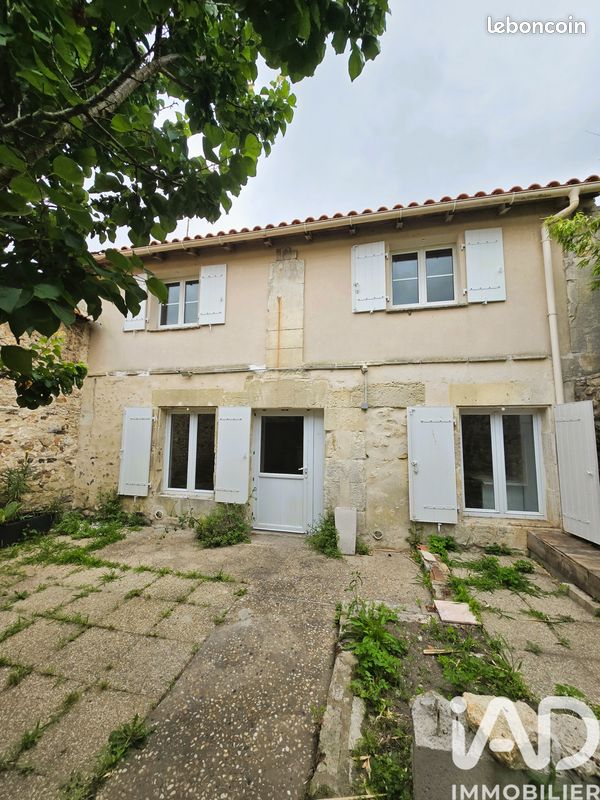 Maison 3 pièces 78 m² · à Tonnay-Charente · 78 m² · 149 000 €