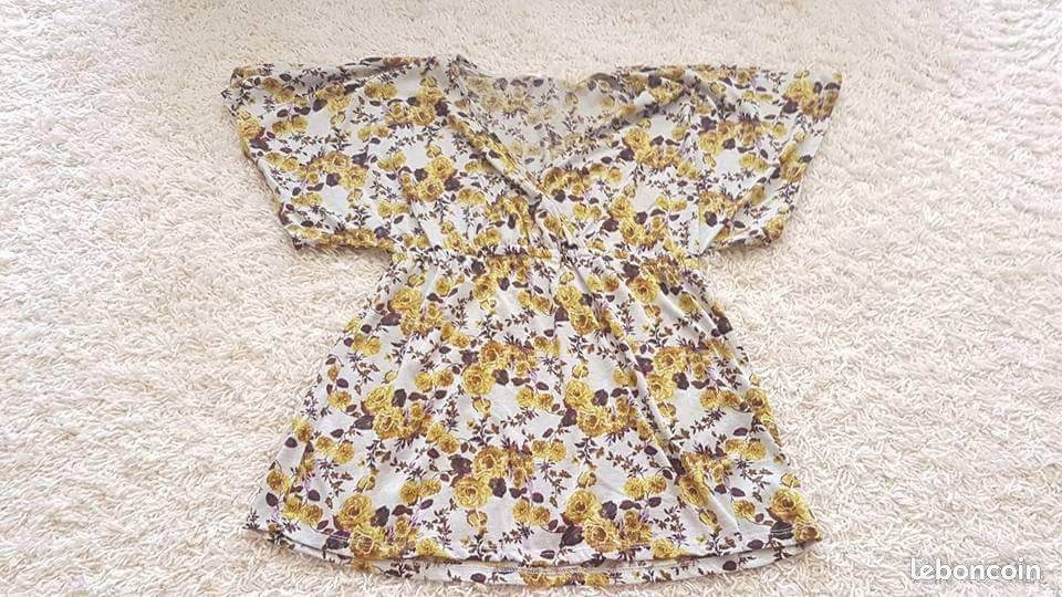 Belle tunique jaune et blanche fleurie T 38 (image 1)