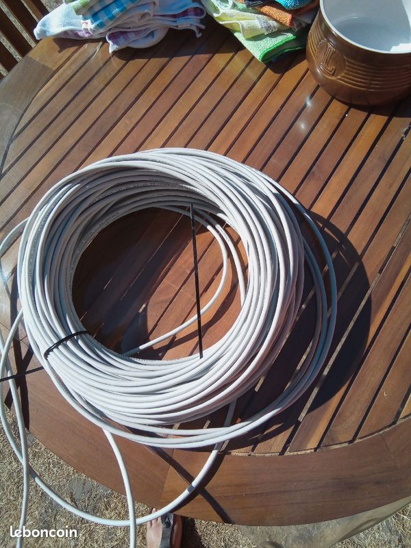 Câble multimédias 20 m (image 1)