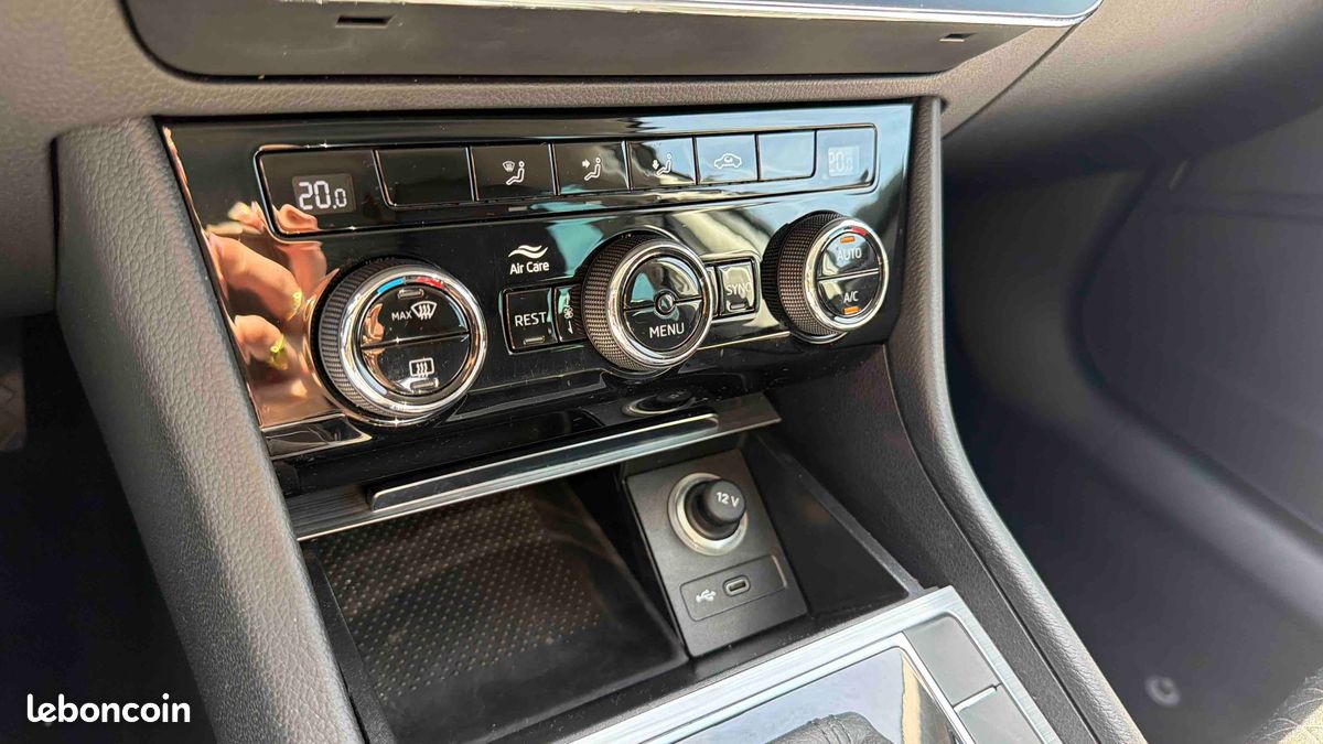 SKODA Superb Combi 2.0 TDI 150 ch DSG7 Ambition (image 25)