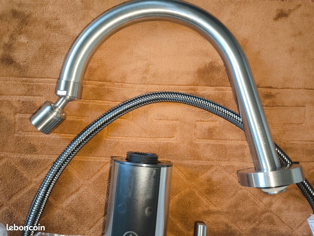 Robinet de cuisine électrique HOMELODY avec chauffe-eau instantané – Acier inoxydable (image 6)
