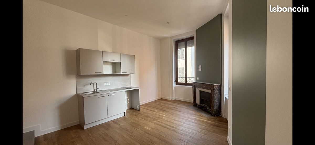Appartement 2 pièces 28 m² · à Villefranche-sur-Saône · 28 m² · 615 €