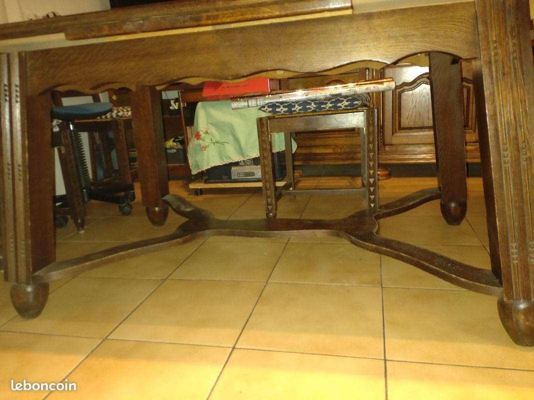 Table en bois massif (image 4)