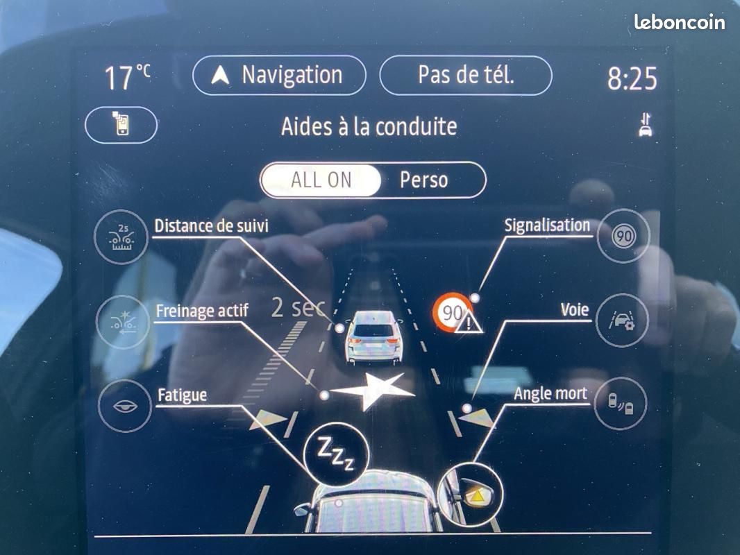 Renault Arkana 1.6 E-TECH 145 FULL HYBRID TECHNO (image 11)