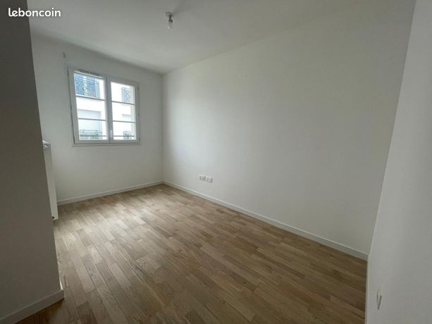 Maison a louer serris - 5 pièce(s) - 98 m2 - Surfyn