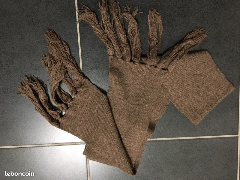 Écharpe brune avec franges (image 3)