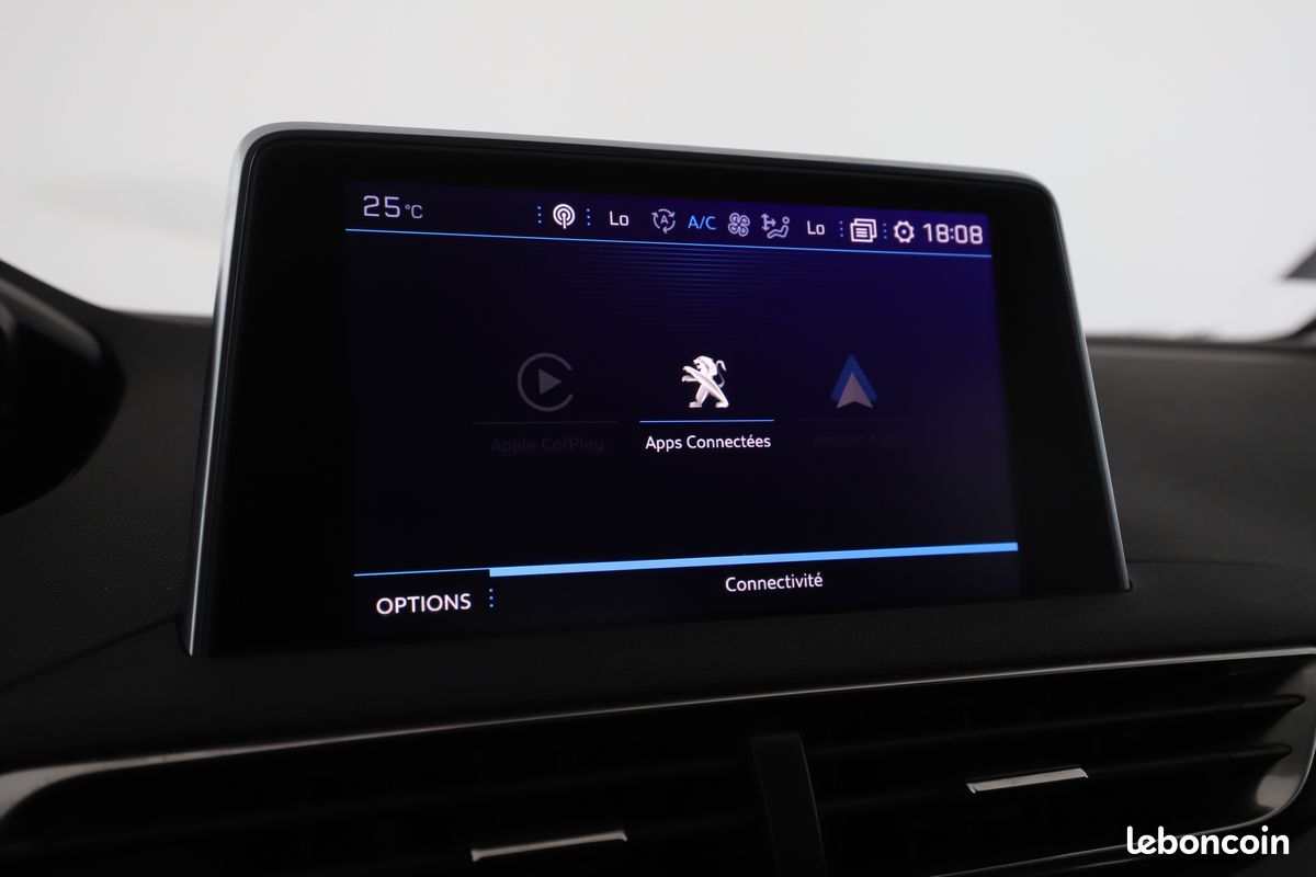 Peugeot 3008 1.2 PureTech Allure Business EAT8 130 ch (image 26)