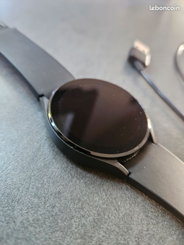 Samsung galaxy watch 4 (image 2)
