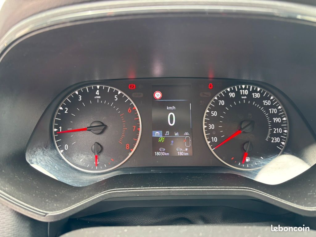 RENAULT CLIO 5 1.0 TCe 90 EQUILIBRE (image 15)