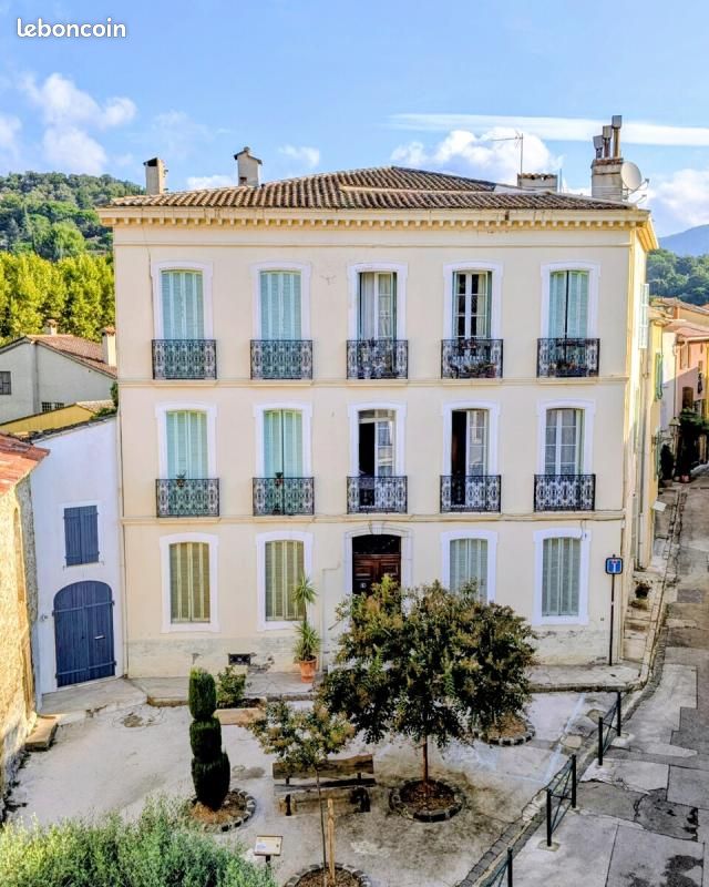 Appartement 2 pièces 39 m² · à Collobrières · 39 m² · 155 000 €