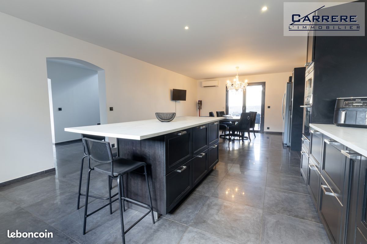 Maison 6 pièces 193 m² · à Tresses · 193 m² · 500 000 €