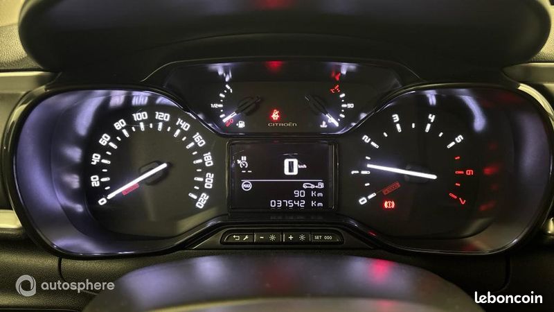Citroen C3 1.2 PureTech 83ch S&S Shine (image 10)