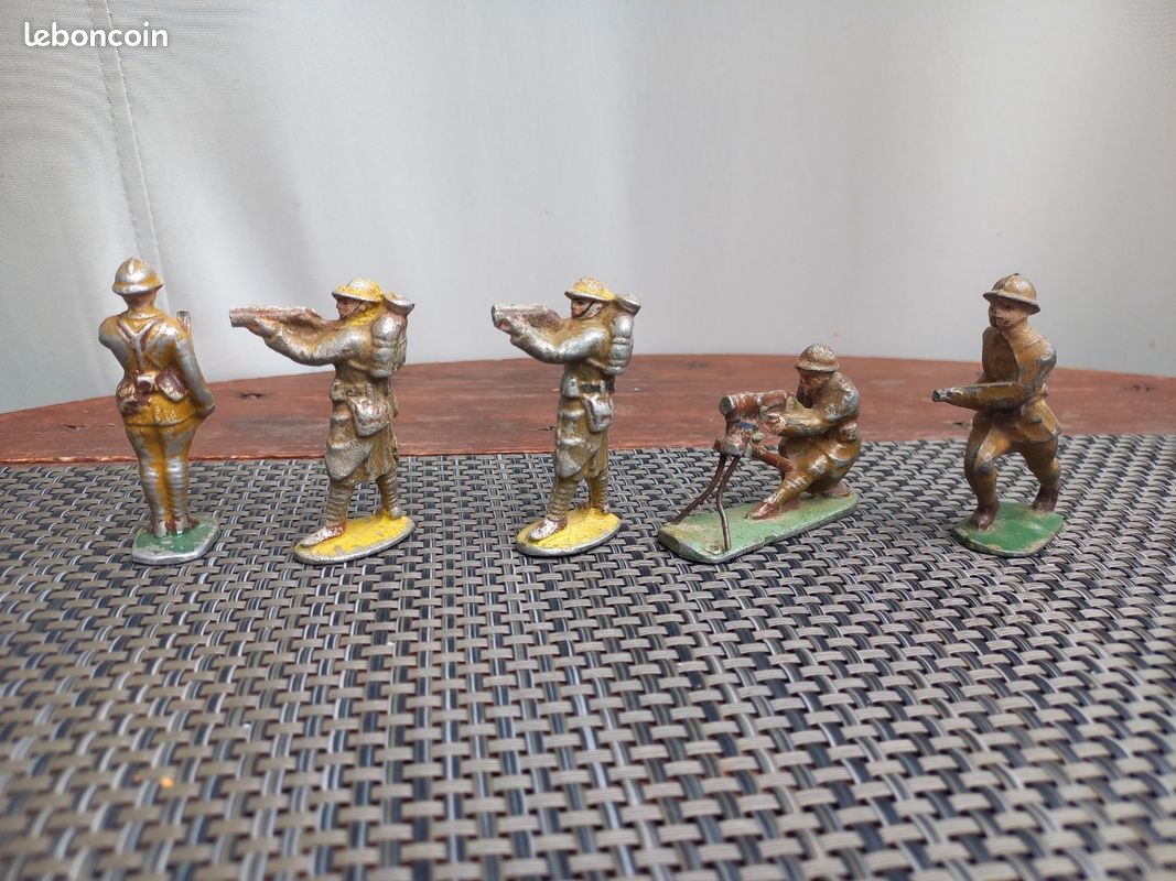 Quiralu lot 5 soldats (image 2)