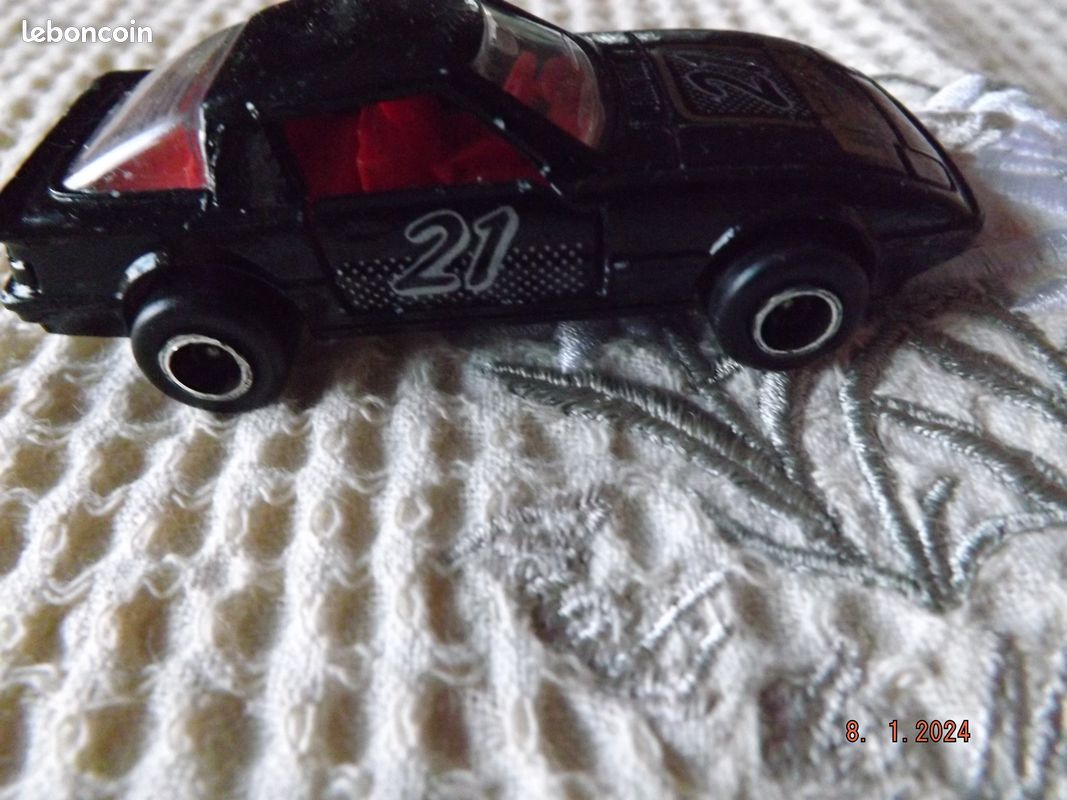 Majorette miniature Mazda RX7 (image 2)