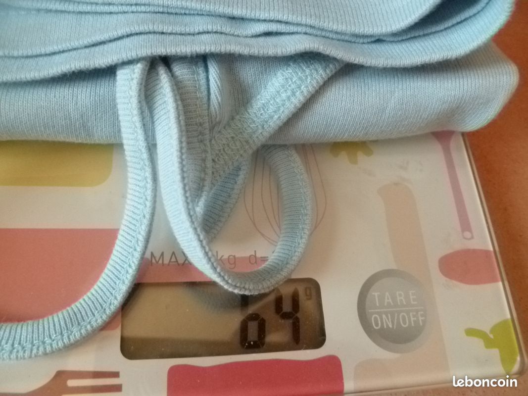 Débardeur taille XS (34) - 2 euro (wa) (image 3)