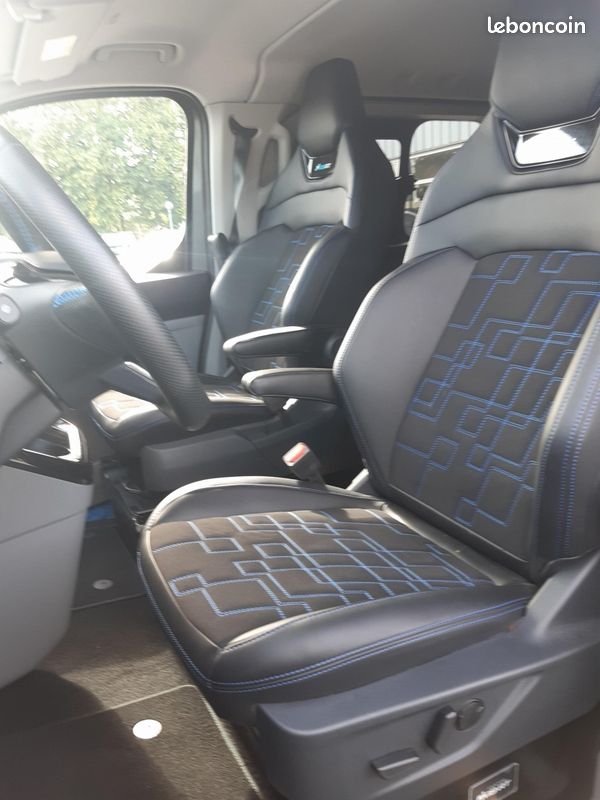 Ford Transit Custom (2) 320 L2H1 2.0 EcoBlue 170 MS-RT CA AUTO (image 20)