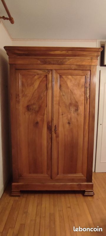 Belle armoire en bois (image 1)
