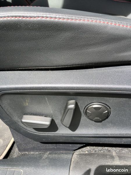 Ford KUGA 2.5 DURATEC 180CH HYBRID FLEXIFUEL ST-LINE X POWERSHIFT (image 10)