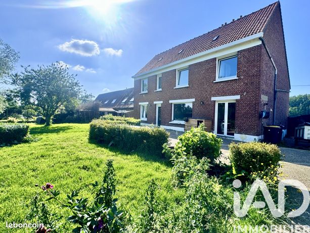 Immeuble 204 m² Renescure