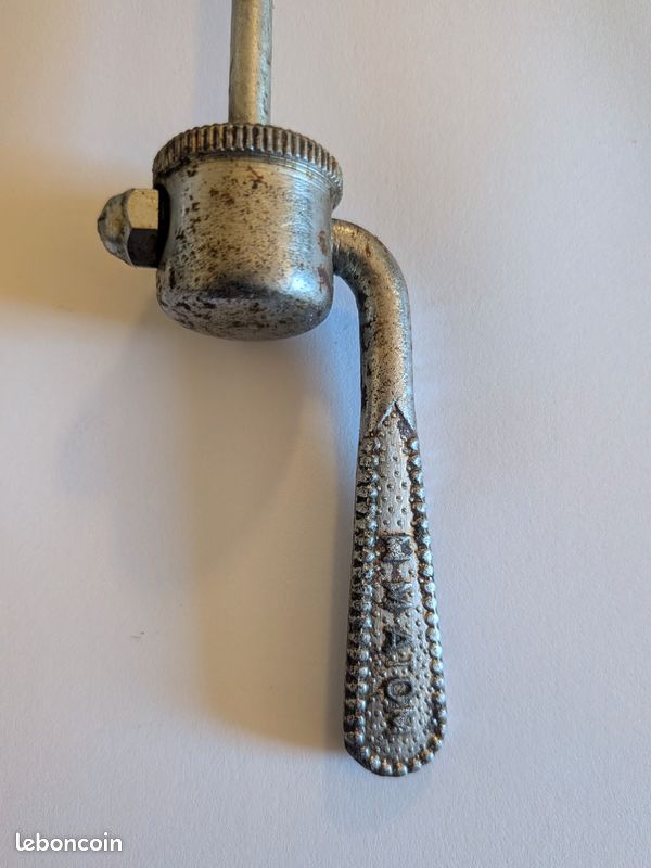 Brochette arrière vintage Maillard à dégagement rapide 160 mm