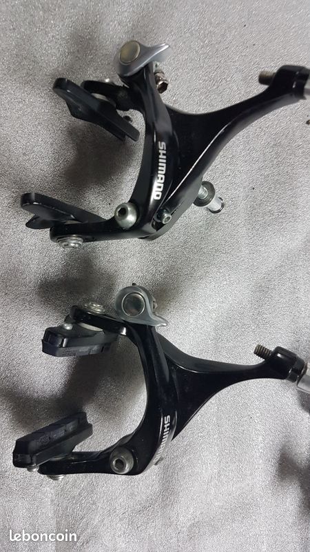 Étrier de frein arrière sous pédalier Shimano 105 BR-R7010f direct mount slr-Ve | Vélo-Store