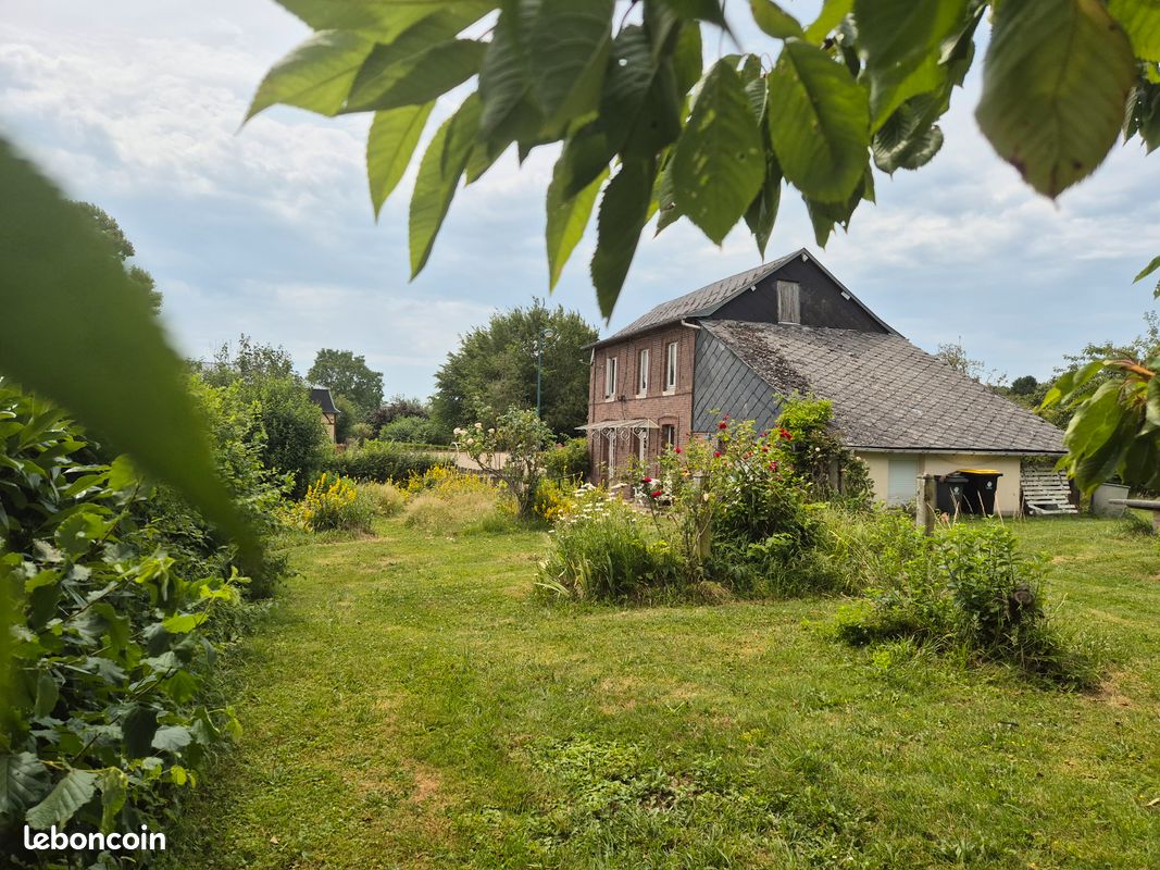 Maison 5 pièces 113 m² · à La Neuville-Chant-d'Oisel · 113 m² · 189 000 €