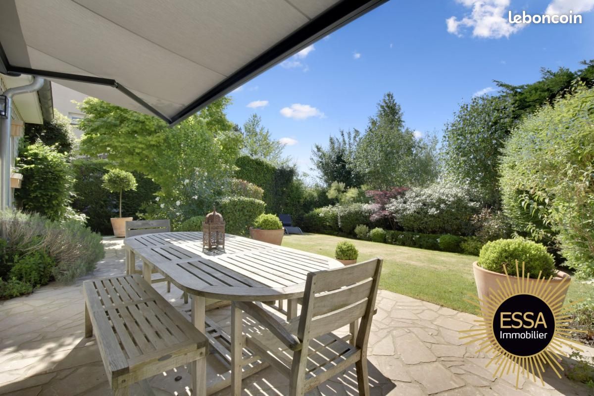 Maison 7 pièces 161 m² · à Noisy-le-Roi · 161 m² · 798 000 €