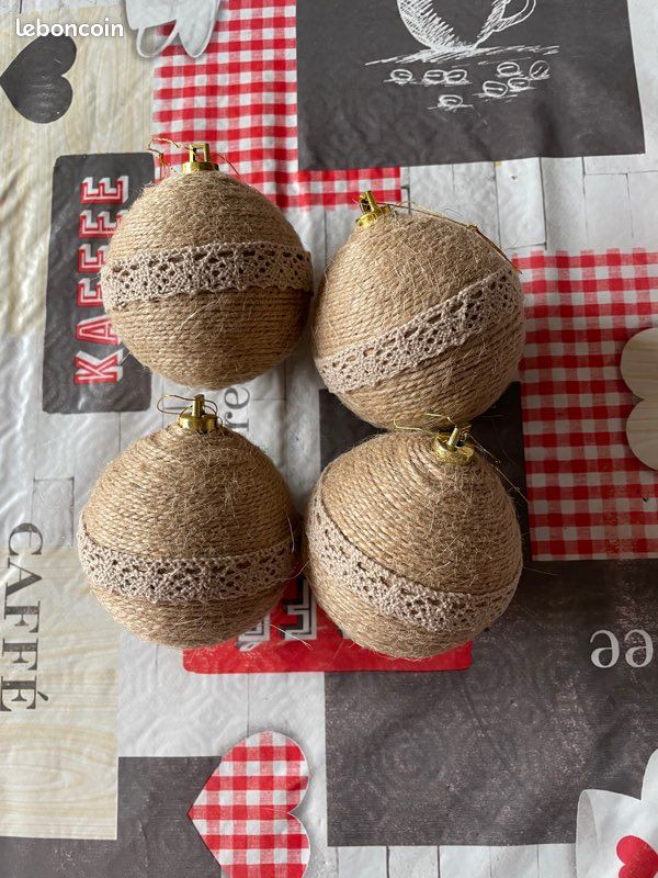 Lot de 4 boules de Noël (image 1)