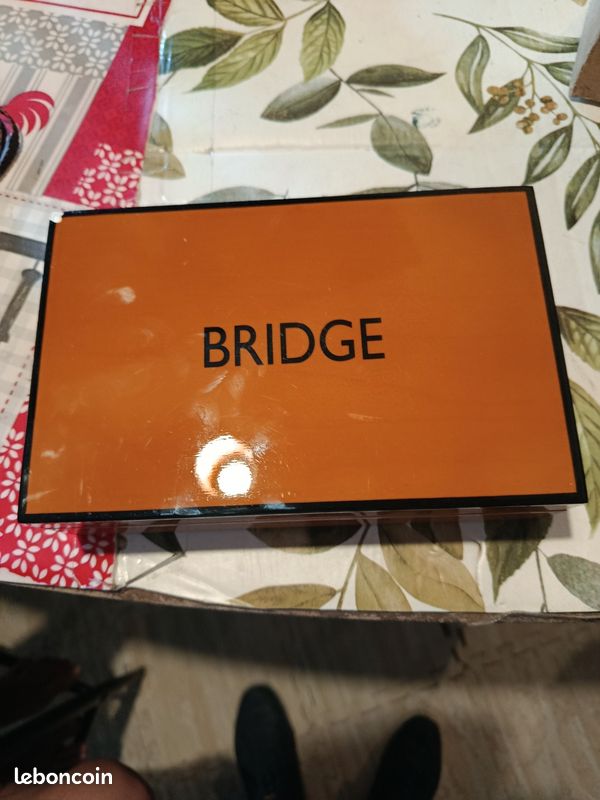 Coffret de bridge complet neuf – 2 jeux sous blister (image 1)