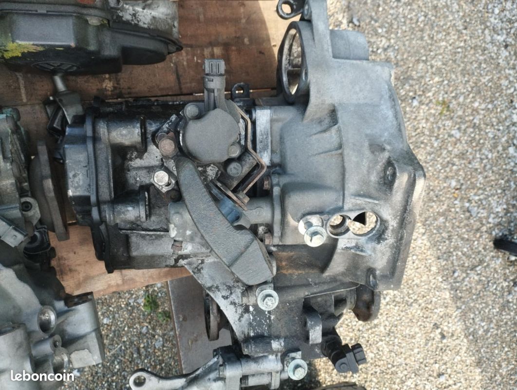 Boîte de Vitesse Golf 3 TDI Très Bonne État Petit prix (image 1)