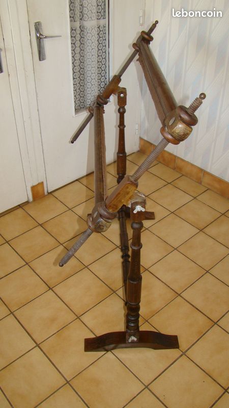 Métier à tapisserie en bois vintage (image 2)
