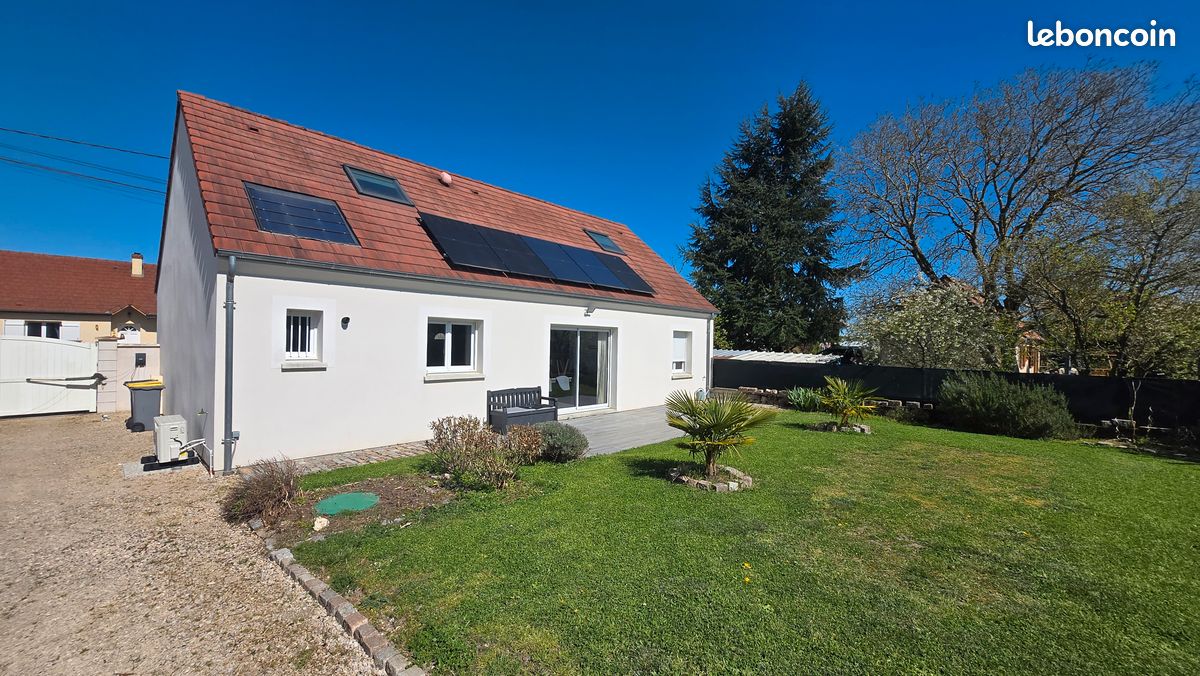 Maison 6 pièces 116 m² · à Saint-Lyé-la-Forêt · 116 m² · 239 900 €
