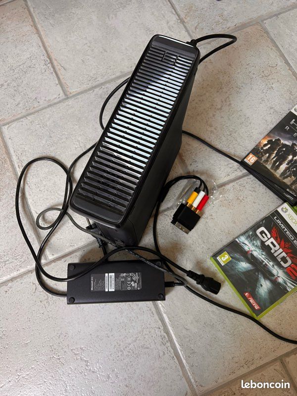 🎮 Xbox 360 + 7 jeux – Très bon état (image 3)